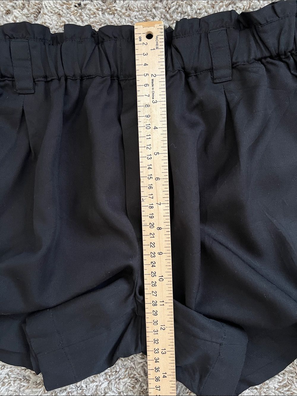 Like New! PARADIS 100% Lyocell Shorts Black in Size S - Picture 10 of 11